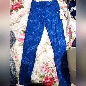 BNWT 7/8 Reebok activewear leggings